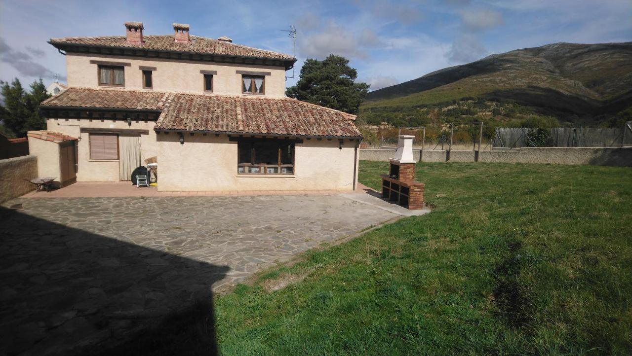 El Mirador Del Hayedo Villa Riofrio de Riaza ภายนอก รูปภาพ