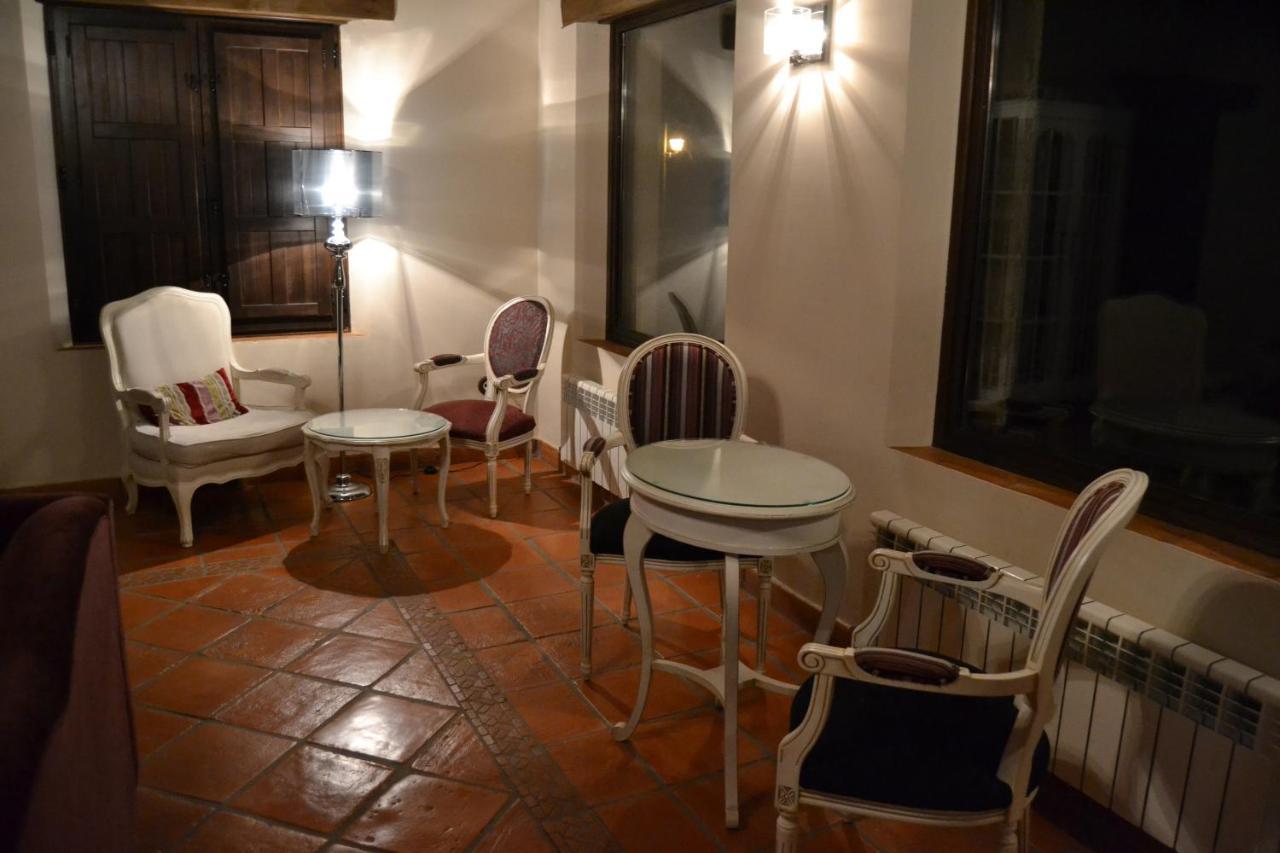 El Mirador Del Hayedo Villa Riofrio de Riaza ภายนอก รูปภาพ