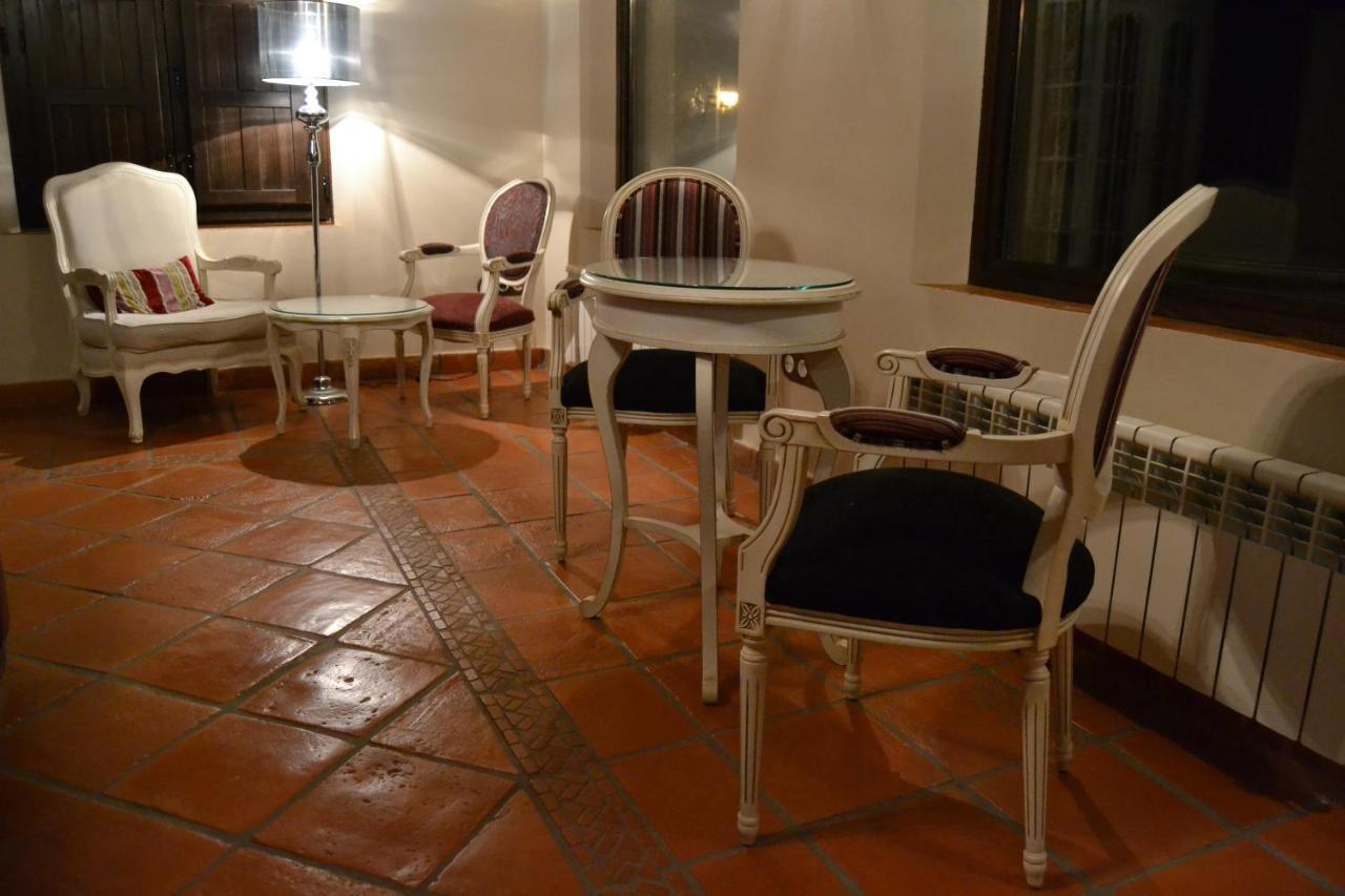 El Mirador Del Hayedo Villa Riofrio de Riaza ภายนอก รูปภาพ
